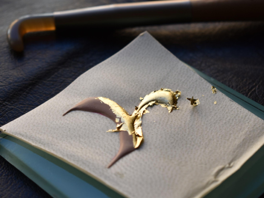 Taller técnicas de dorado, Capitulares góticas en Creando Libros, Santander